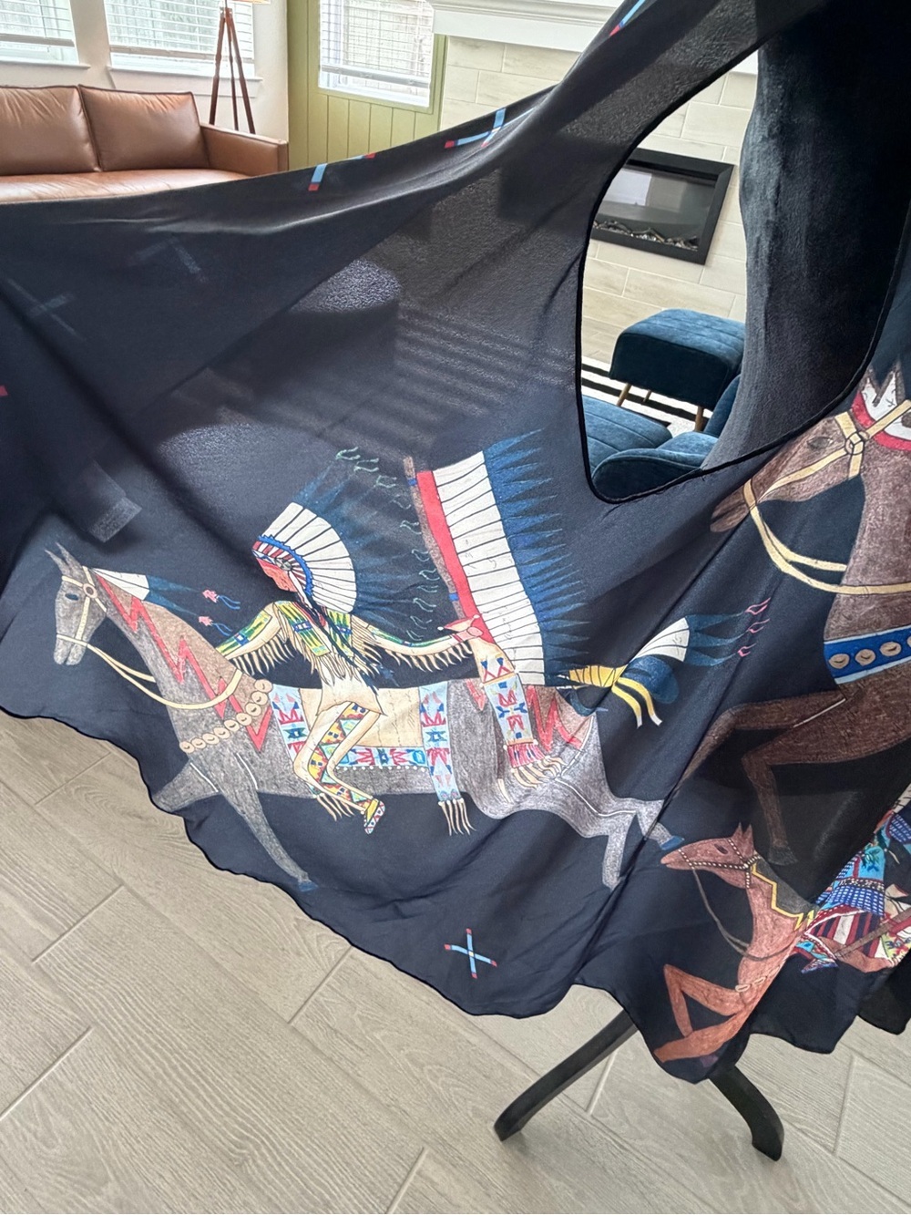 LAUREN GOOD DAY Native American Indigenous Owned Authentic Designer Horse Vest - Picture 3 of 6